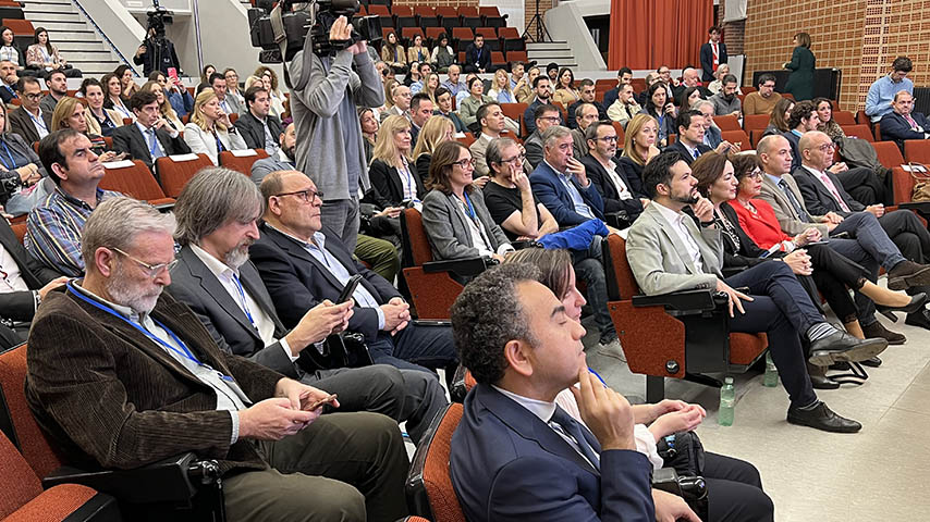 Inauguración de la I Feria de Transferencia de Conocimiento de Castilla-La Mancha (TransformaCLM 2024).