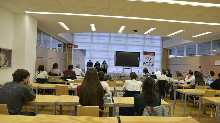 Jornada del Instituto de Matemática Aplicada a la Ciencia y la Ingeniería en Ciudad Real.