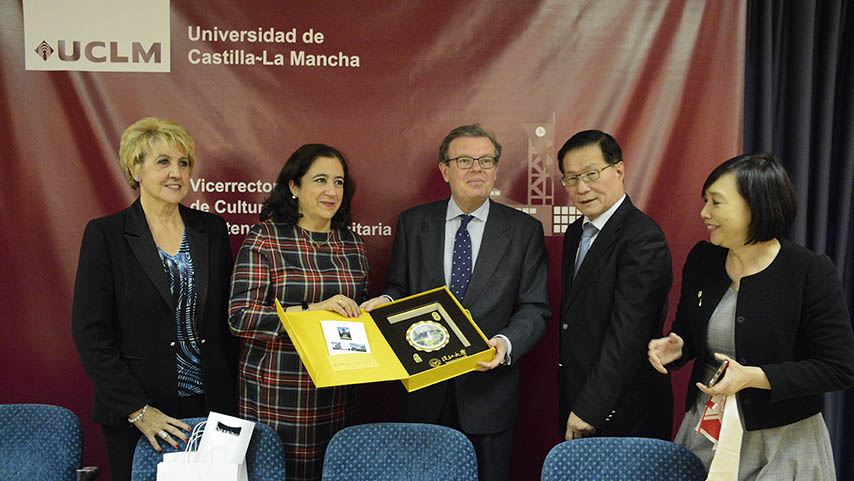 El encuentro se ha llevado a cabo en el Campus de Cuenca de la UCLM.