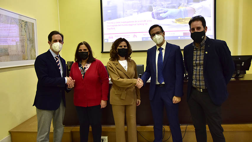 Firma convenio UCLM y asociación Down Toledo