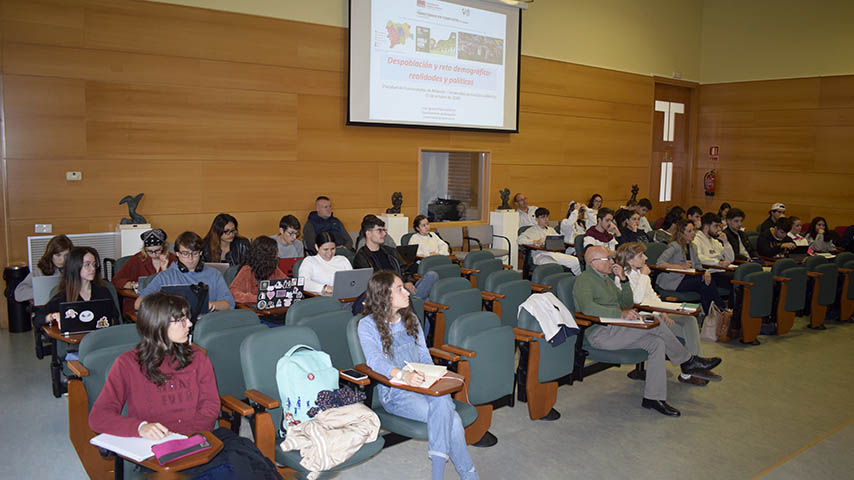 Territorios en Conflicto XVII