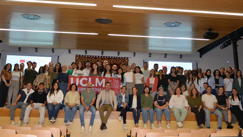 Bienvenida institucional a los estudiantes internacionales.