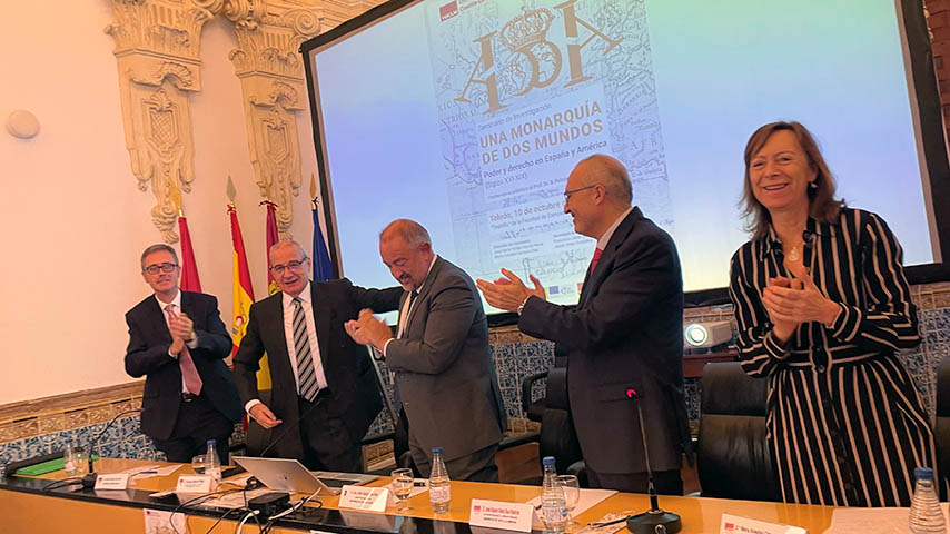 Homenaje académico al profesor Feliciano Barrios Pintado.