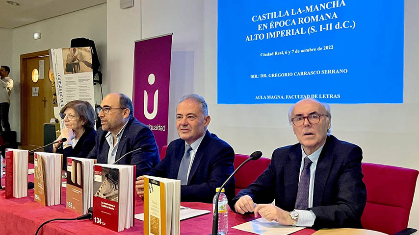 Desde la derecha, Rubí Sanz, Jesús Molero, Francisco Alía y Gregorio Carrasco