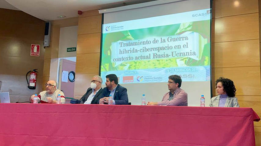 Charla sobre ciberseguridad en Talavera de la Reina.