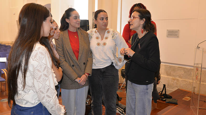 Nevenka Fernández abre las actividades del 25N en la UCLM con un mensaje de esperanza a las mujeres que sufren acoso  