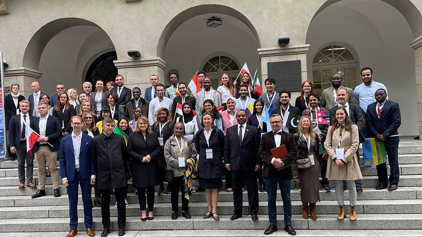 Foto de el alumnado matriculado en el Máster Erasmus Mundus en Ingeniería de Bioproductos y Biomasa Sostenible 