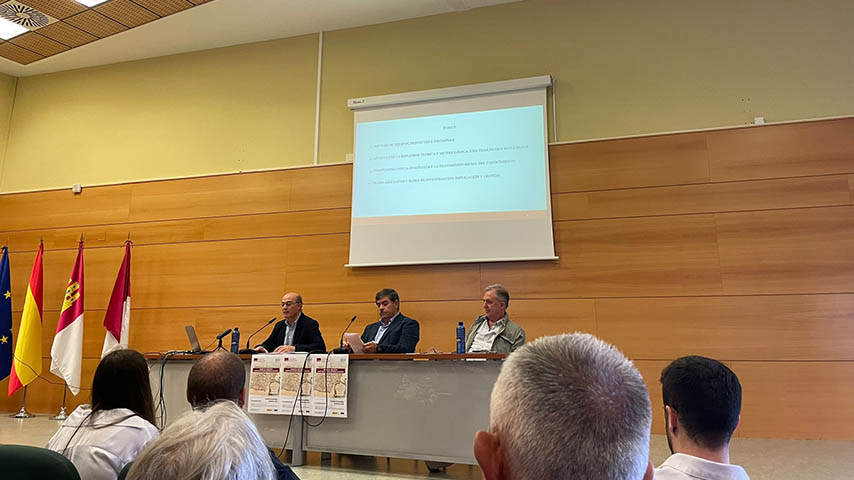 Un momento del simposio “Desde el Sur-Este: Investigar Historia Moderna en España”