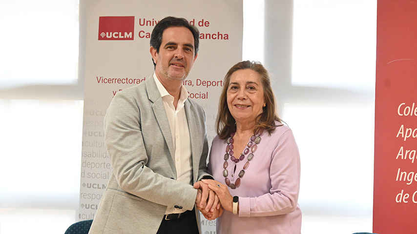 Firma del convenio para los premios TFG con el Colegio Oficial de Aparejadores, Arquitectos Técnicos e Ingenieros de Edificación de Cuenca