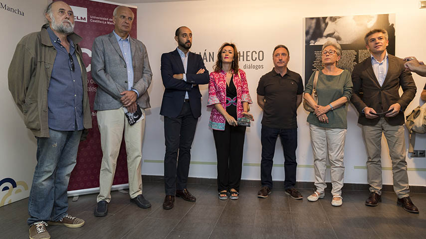 Inauguruación de la exposición 'Julián Pacheco: Diálogos'.