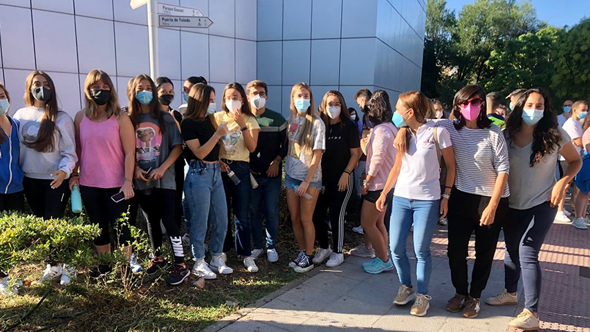 Un grupo de estudiantes que realizaron el primer itinerario