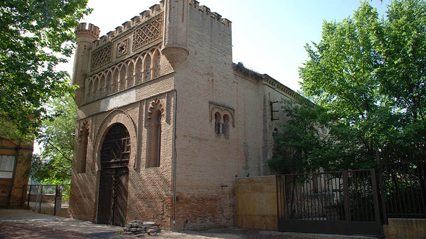 El Ayuntamiento de Toledo cede a la UCLM la antigua central hidroeléctrica de Azumel.