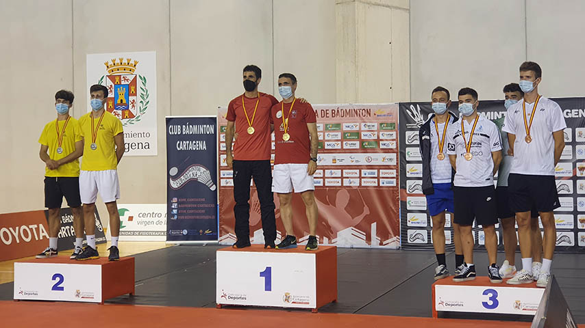 podium del campeonato de España de badminton