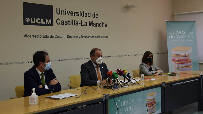 César Sánchez, Julián Garde y Blanca Notario.