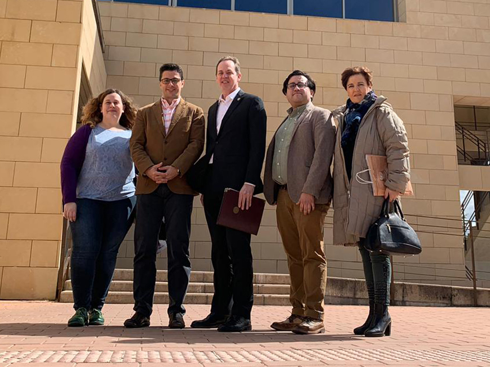 Una delegación de la Texas State Univers